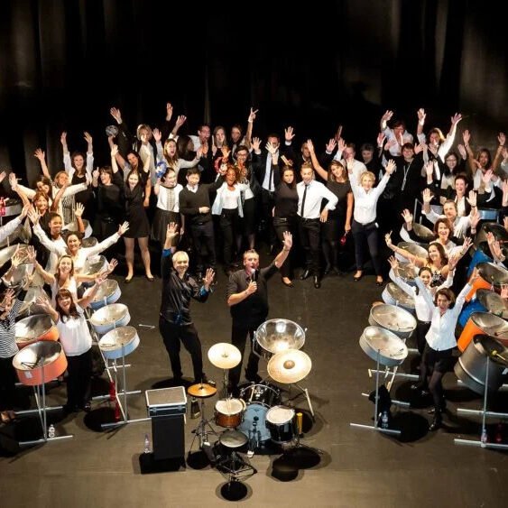 aniamtion percussions bresiliennes pour entreprise